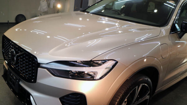 ボルボＸＣ６０のグロスアーマーコーティング