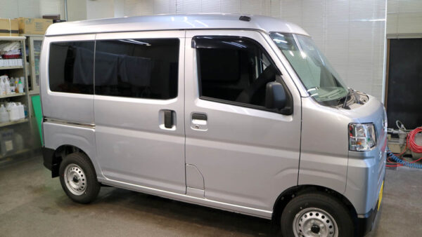 ハイゼットのウィンドフィルム