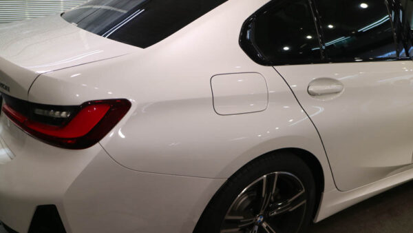 ＢＭＷ３２０ｉのウィンドフィルム